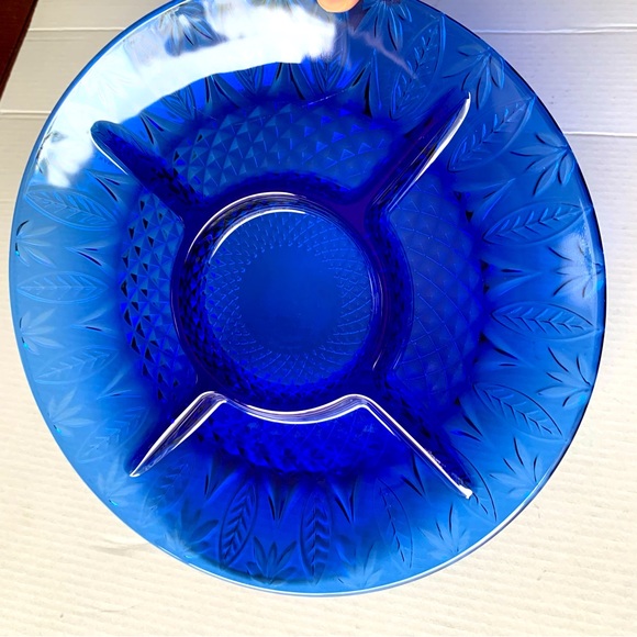 Cobalt blue glass 10” in divided serving plate 5 sections royal blue glass plate - Picture 5 of 9